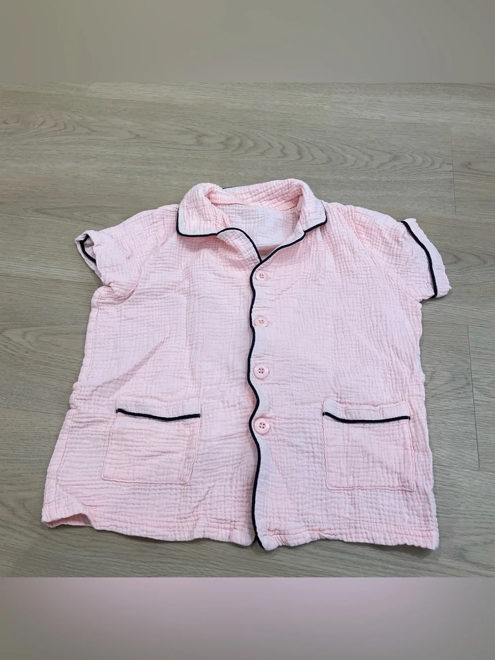 Amazon Essentials Light Pink Short-Sleeve Pajama Set with Black Trim